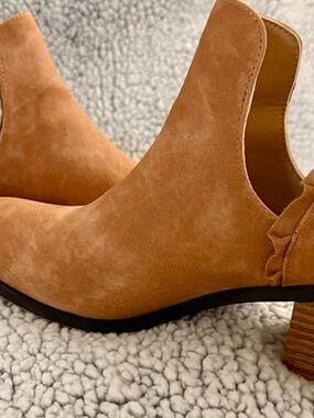 Suede Chelsea Block Heel Booties - Blush